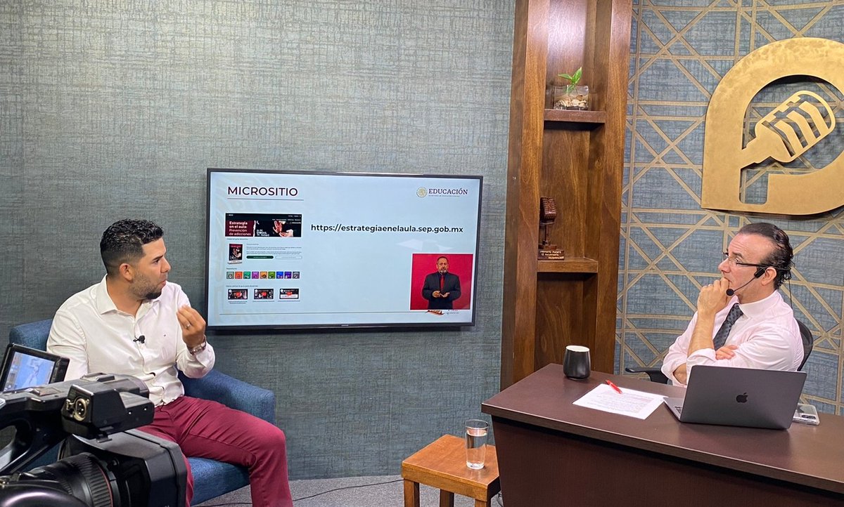 🔴 SEGUIMOS EN VIVO 

<a href="/Tato_NK/">TATO Balderrama</a> hizo un análisis del nuevo programa antidrogas en las escuelas mexicanas con <a href="/elalbertomedina/">Luis Alberto Medina</a>

¿Qué opinas al respecto?

🎥 youtube.com/live/S88axkqCT…