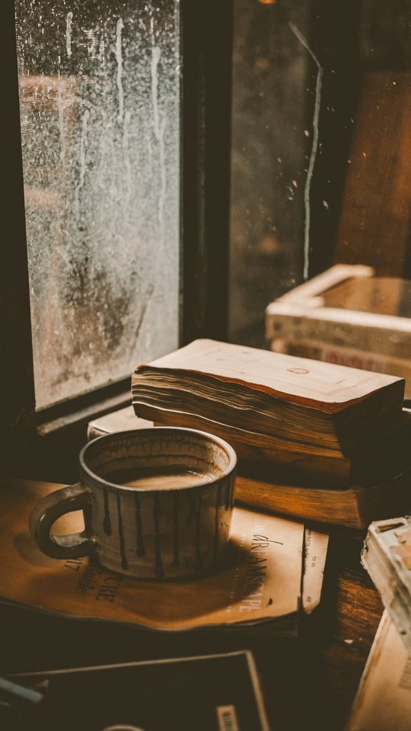 batulamackaltar's tweet photo. Hello! I am batula not new to #booktwt but looking for more interactive moots 
🌷21 she/her 
🌷fav gen; classic,fantasy, gothicfic,romance 
🌷fav books; Anything Jane A, Robert Langdon series, Mirrors visitor's series, Jane Eyer, Anna Karenina. And lot more
❤ 🔄 to be moots https://t.co/Pj2cCmZXWV