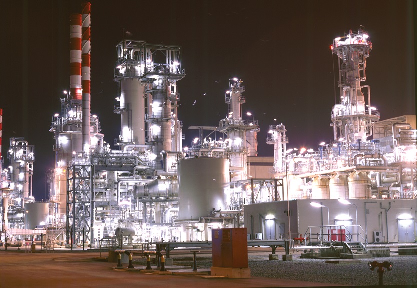 Shell_Nigeria's tweet photo. #NIES2023 Day3
Shell has #invested in businesses in Nigeria for more than 60 years. Shell companies are major contributors to the #economy and keep increasing their operations in the country.
🛢️ SPDC JV - 30%
🚢 SNEPCo Bonga - 55%
🛳️ LNG JV - 25.6%
🏭 SNG #Gas distribution - 100% https://t.co/veW4SYZ2Ez