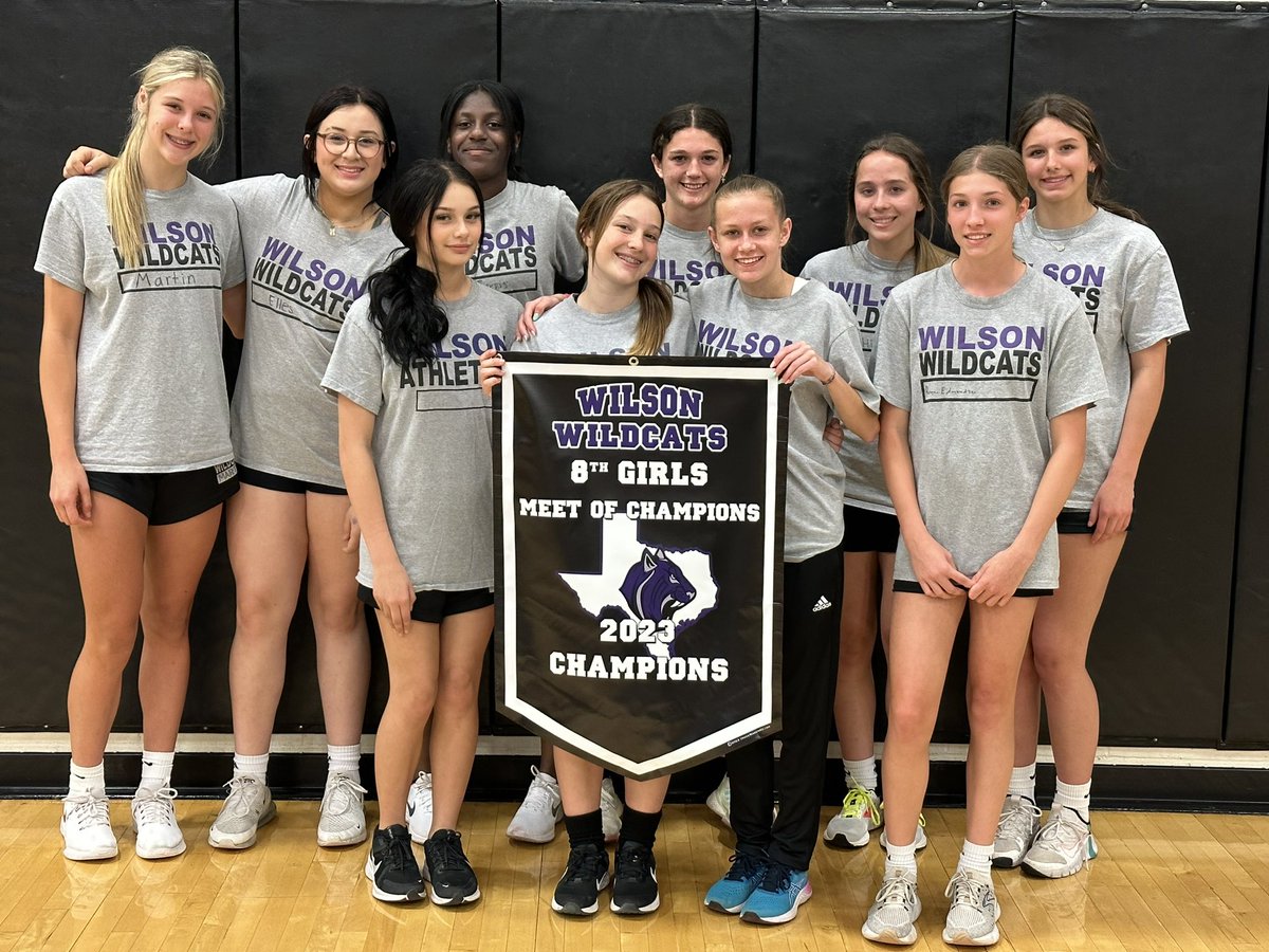 ladywildcatswms's tweet photo. 8th Grade Lady Wildcats  Meet of Champions with their well deserved banner! Great job ladies!! https://t.co/dLQD1Ozw68