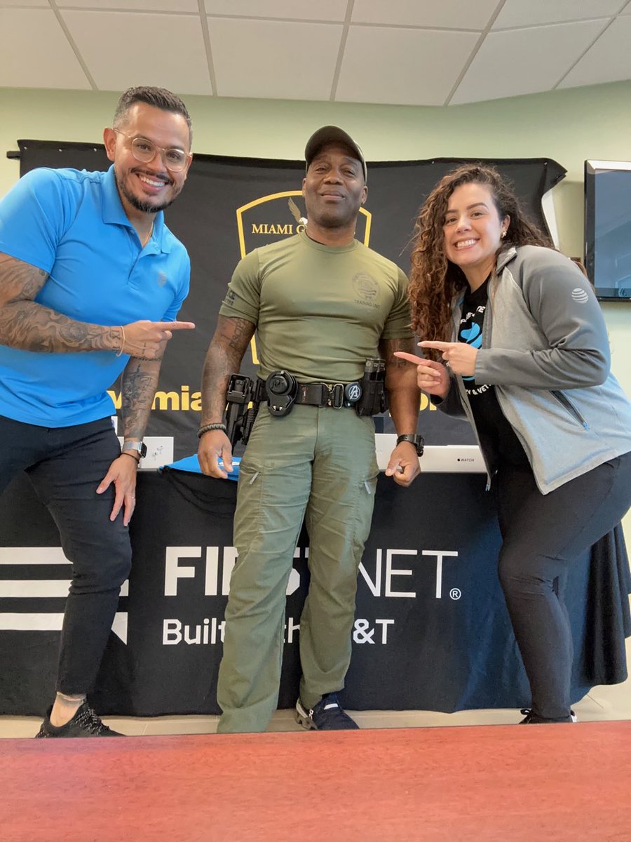 Francesca Chamorro tweet media