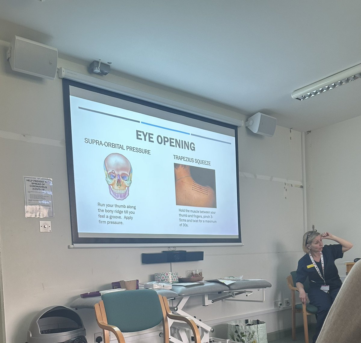 PencarrowICU's tweet photo. Some pictures from our Neuro Study Day 🧠 sessions taught by some of the senior members of the Pencarrow team to colleagues and some visiting nurses from Torbay ICU Looking forward to the repeat session next week! #teampencarrow @UHP_NHS @TorbaySDevonNHS https://t.co/Fj7fQP1xPQ