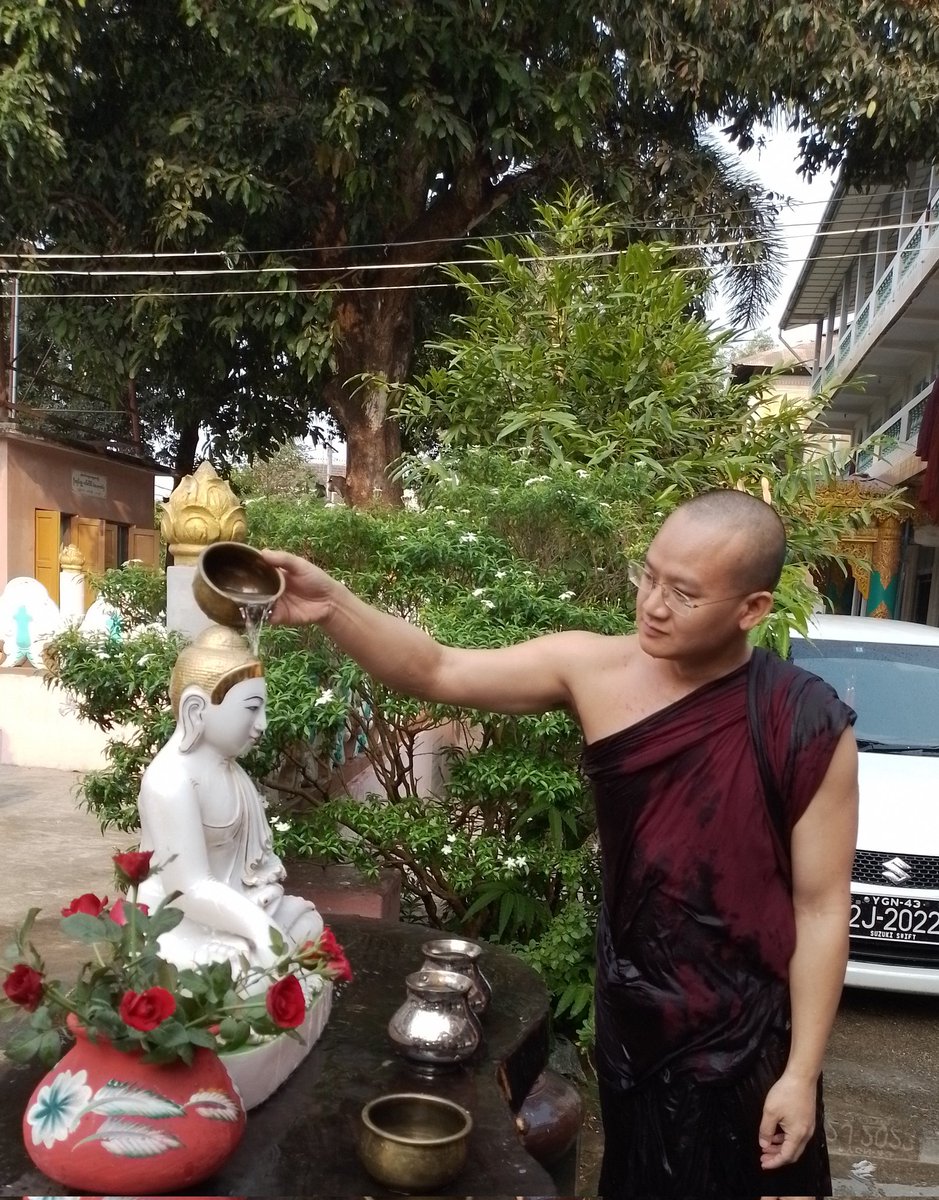 May all beings
be free from enmity and danger🙏🙏🙏
be free from mental suffering🙏🙏🙏
be free from physical suffering🙏🙏🙏
May they take care of themselves happily.🙏🙏🙏