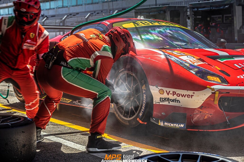 vermeulenk's tweet photo. Before we dive into the European Le Mans Series at Barcelona this week, here's a first flashback to the @fiawec_official 6 hours of Portimao last weekend!
#fiawec #wec #WorldEnduranceChampionship #sebring #6hportimao #portimao #autodromoalgarve #portug… https://t.co/kITDZ2P1Aq https://t.co/lVEntpVPlD