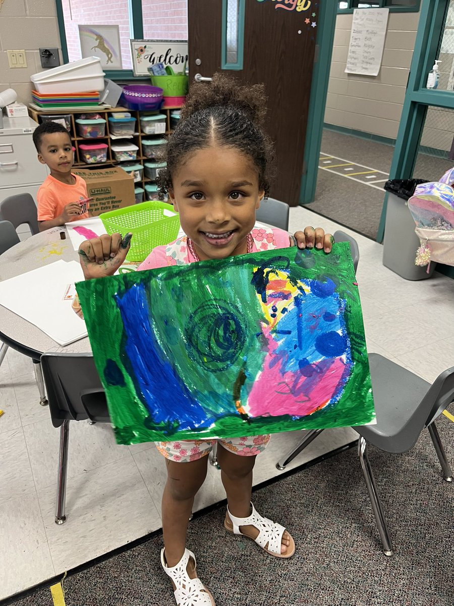 AmandaRileyMBE's tweet photo. Animals All Around! #mbebears2022 #LightTheWay #MBEisFamily
#prekexplorers #Prek4play
@HumbleISD_ECE @HumbleISD_MBE @AveryBalutaMBE https://t.co/pUnbYb8Sfq