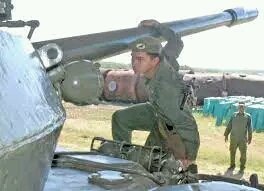 morbelys's tweet photo. Aniversario 62 Día del Tanquista. Muchas Felicidades! (18 de abril de 1961) 
@CubaMined 
@dpesanct 
@EmbacubaCol https://t.co/bPAlciH91x