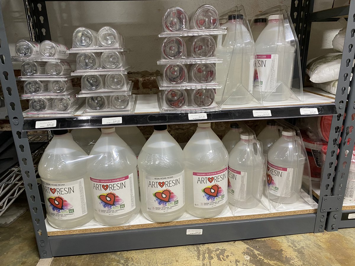 RawMaterials's tweet photo. The UV + HALS light stabilization means superior clarity and longevity. 8 oz. is enough to cover approximately two square feet. 🛍🛒 

#ArtResin #EpoxyResin #Painters #Sculptors #Makers #Art #Artists #ArtSupplies #ArtSupplyStore #DTLA #LosAngeles #DowntownLA #LAFashionDistrict https://t.co/aghBx6SYZv