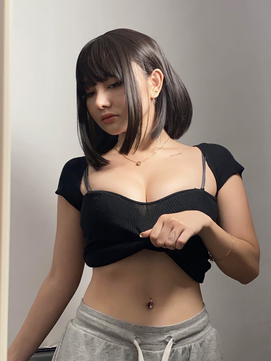 Acc for sale!! tweet media