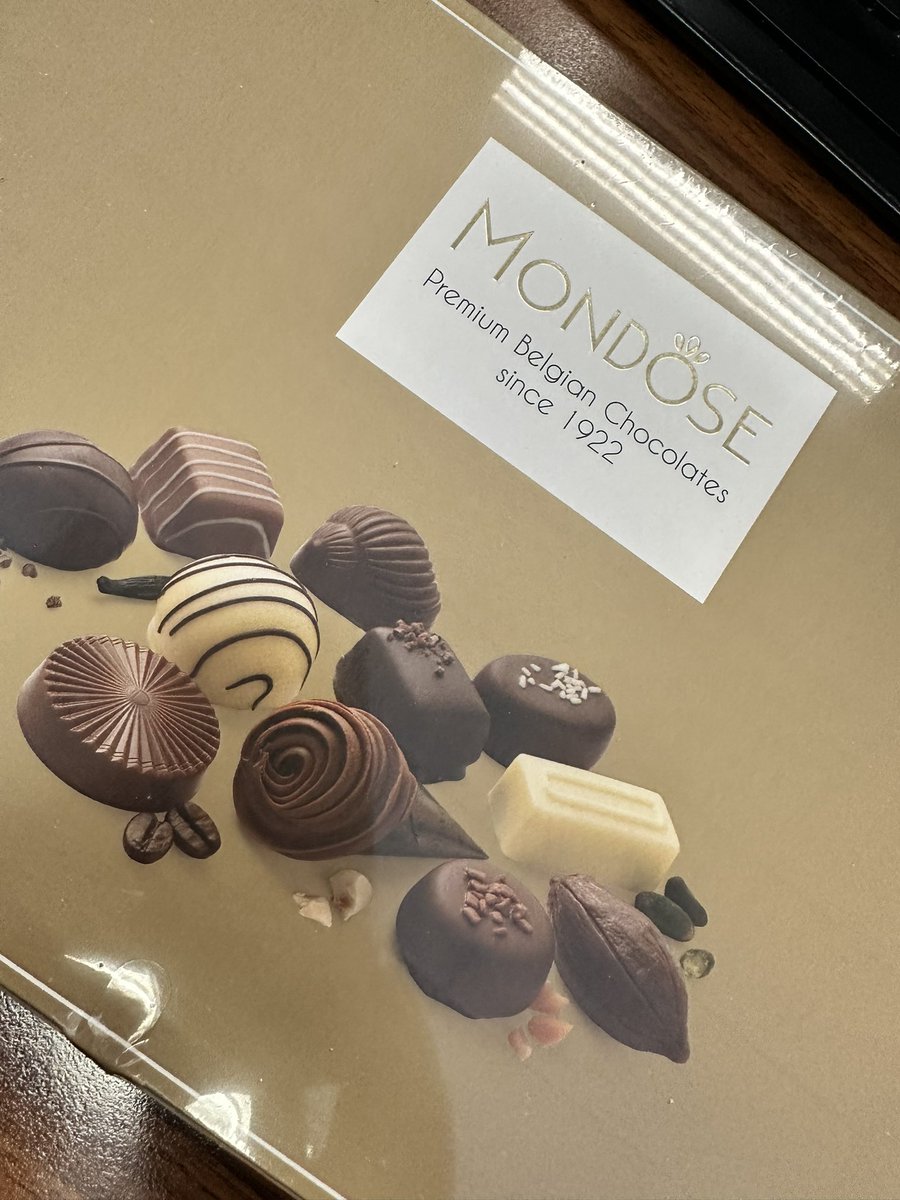 lds_sunshine's tweet photo. I have the BEST #Boss ever! He went to Belgium and brought me #Chocolate. https://t.co/PIwPJDdxNS