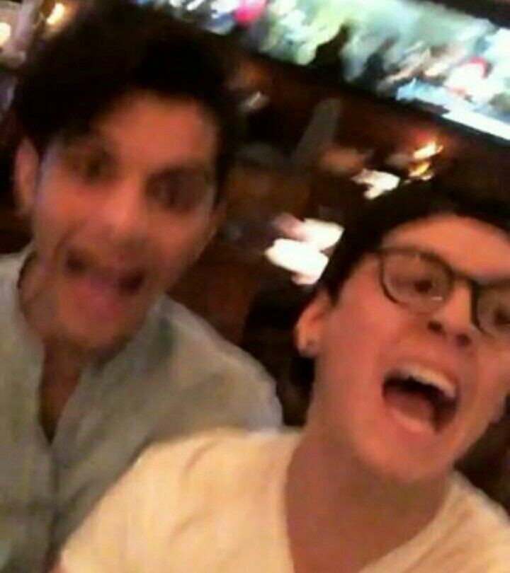Voltamos das cinzas E SHOW DO CNCO MARCADO JÁ