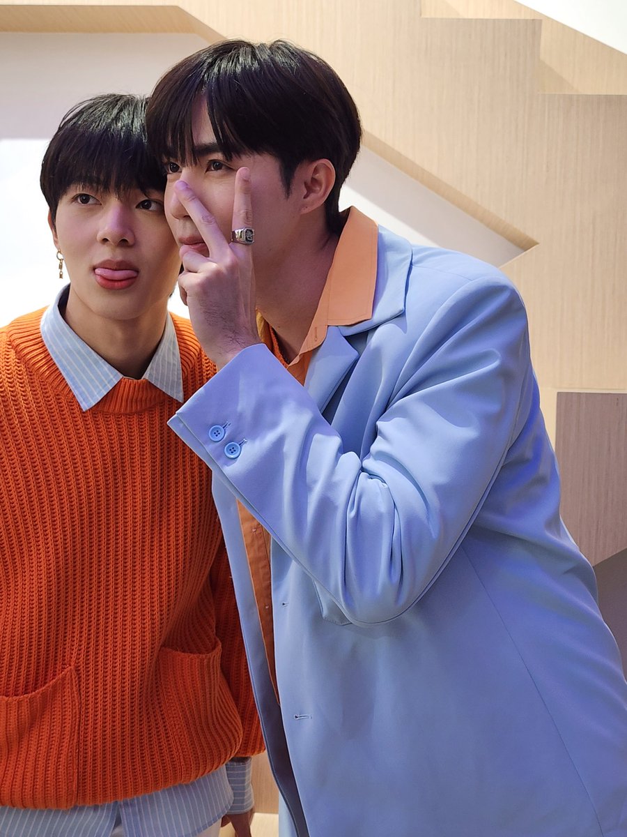 PimphaRealm's tweet photo. เซฟเก็บได้ทุกรูปน้าไม่หวงเลออออ🥰#MISTINE抖音超品xZeeNunew https://t.co/AOJU41Y3zc