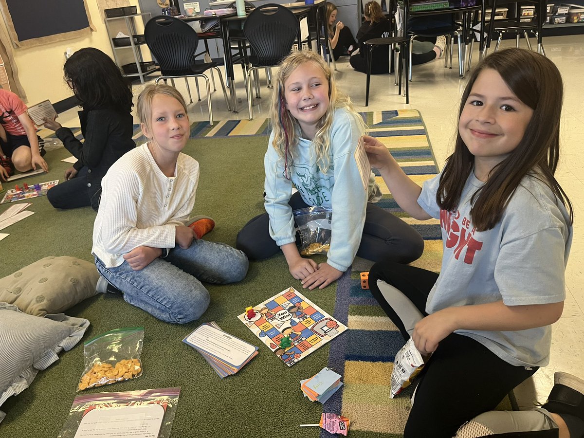 ImmermanInKings's tweet photo. The day before AIR test calls for lots of review games! We’re feeling ready to show what we’ve learned this year! 🥳 #KingsStrong https://t.co/nFwfoxi0wl