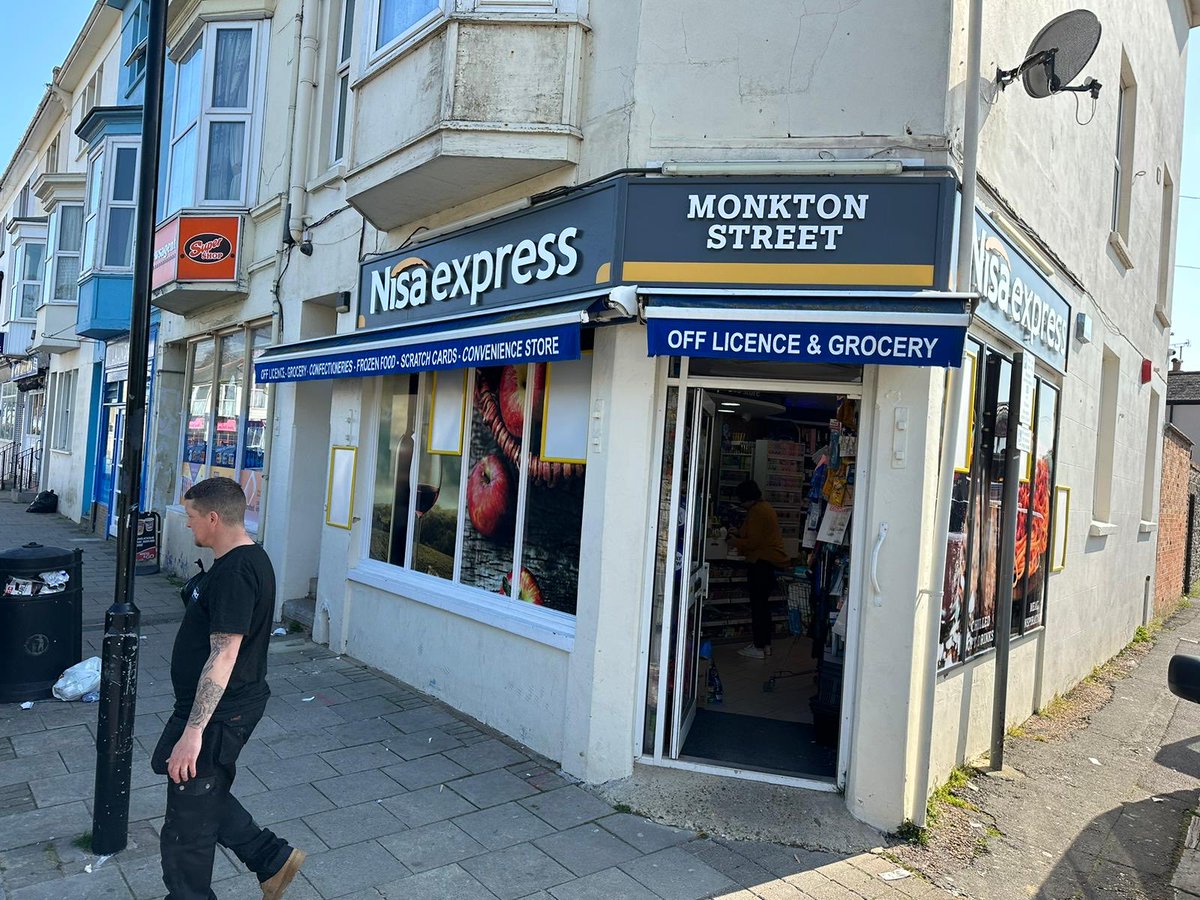 rich_bishop's tweet photo. Great to see Nisa Monkton Street complete their makeover today by having the new Nisa Express fascia installed. Looks fantastic! https://t.co/Ph672xcH15