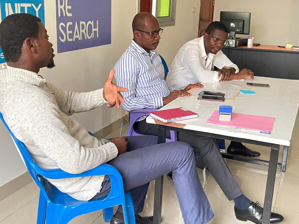 Kosalaafricapme's tweet photo. En mission à Pointe Noire, notre CEO M. @DexterOmono a eu une série  de rencontres avec les acteurs publics de l’écosystème entrepreneurial local. 

Des bons moments d’échange et de partages autour de l’amélioration des offres d’accompagnement proposées aux jeunes entrepreneurs https://t.co/ljHNySN0tP