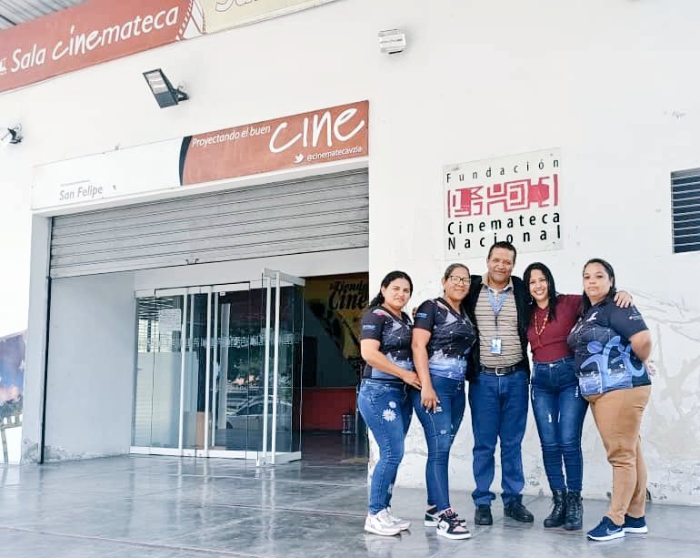 Estuvimos en la Cinemateca de San Felipe, en el Foro "Mujeres Con Ciencia", una de las ponencias la desarrolló  <a href="/Yeseg7/">Yescenia E. Granados M.</a> de <a href="/BrigadasCHCH/">Brigadas comunicacionales Hugo Chávez</a> . Excelente disertación.

Espacio promovido por <a href="/FundaciteYara/">Fundacite Yaracuy</a>, <a href="/MinMujerVe/">Min. del PP para la Mujer y la Igualdad de Género</a> y los entes del <a href="/Mincyt_VE/">Ministerio para Ciencia y Tecnología</a>

#RevoluciónÉtica
