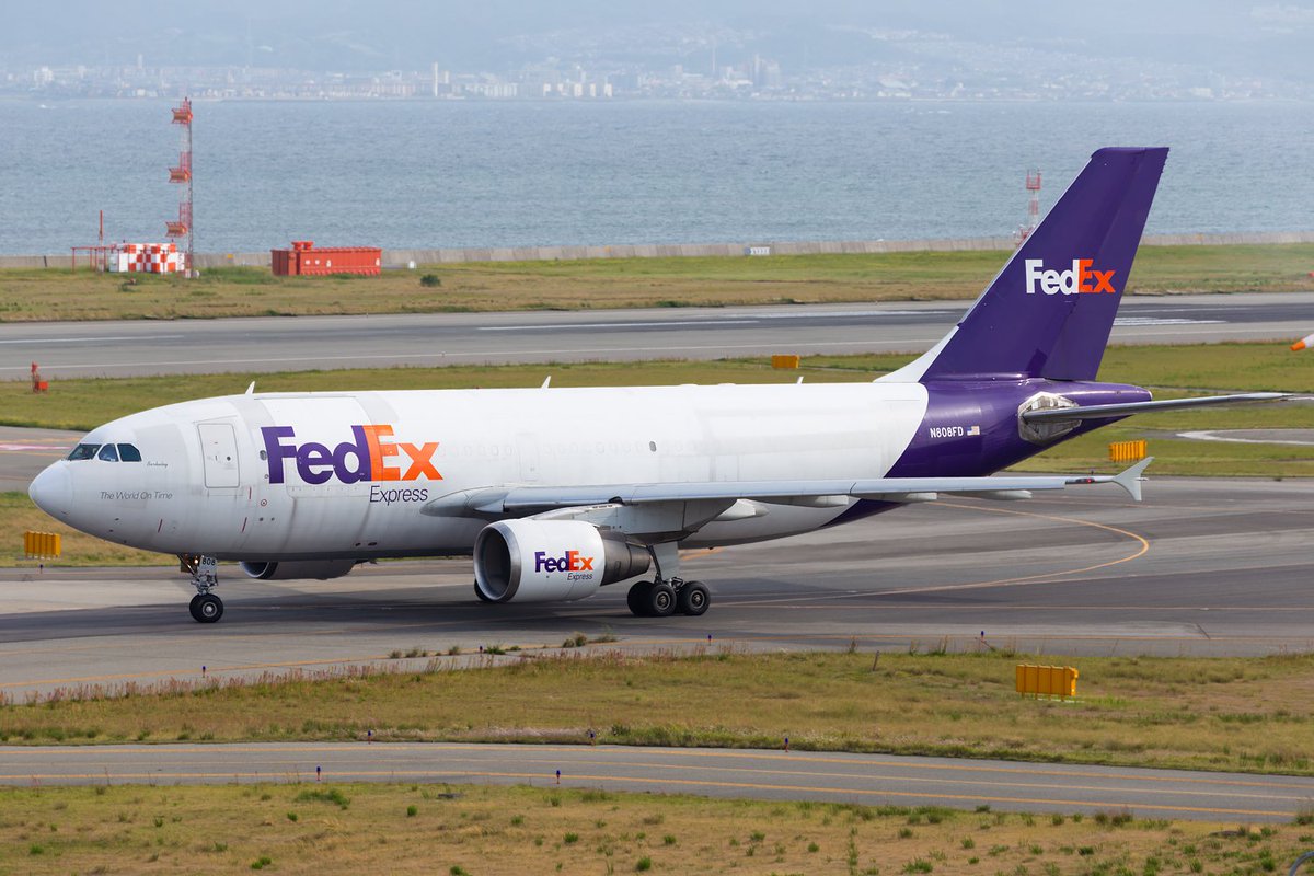 tawashi_plamo's tweet photo. #FedEx50
一番好きなカーゴエアラインなので、プラモでもどれか一機作りたいものです https://t.co/YSMKwnrdob