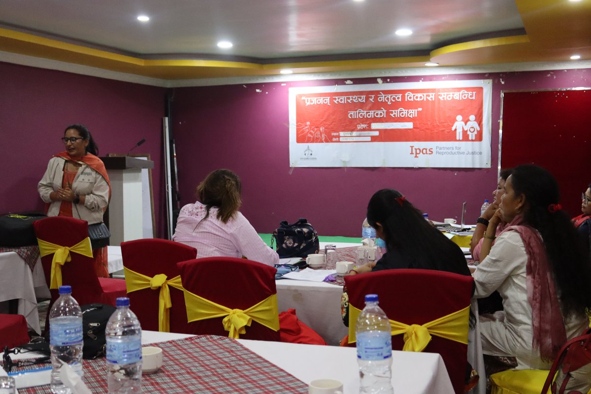 Successfully completed Review Meeting with Women Journalists on " Strengthening Leadership on Sexual and Reproductive Health and Rights " with the support of Ipas Nepal at Dhangadhi  . 
#SRHR
#WomenJournalist
#SancharikaSamuhaNepal
#IpasNepal