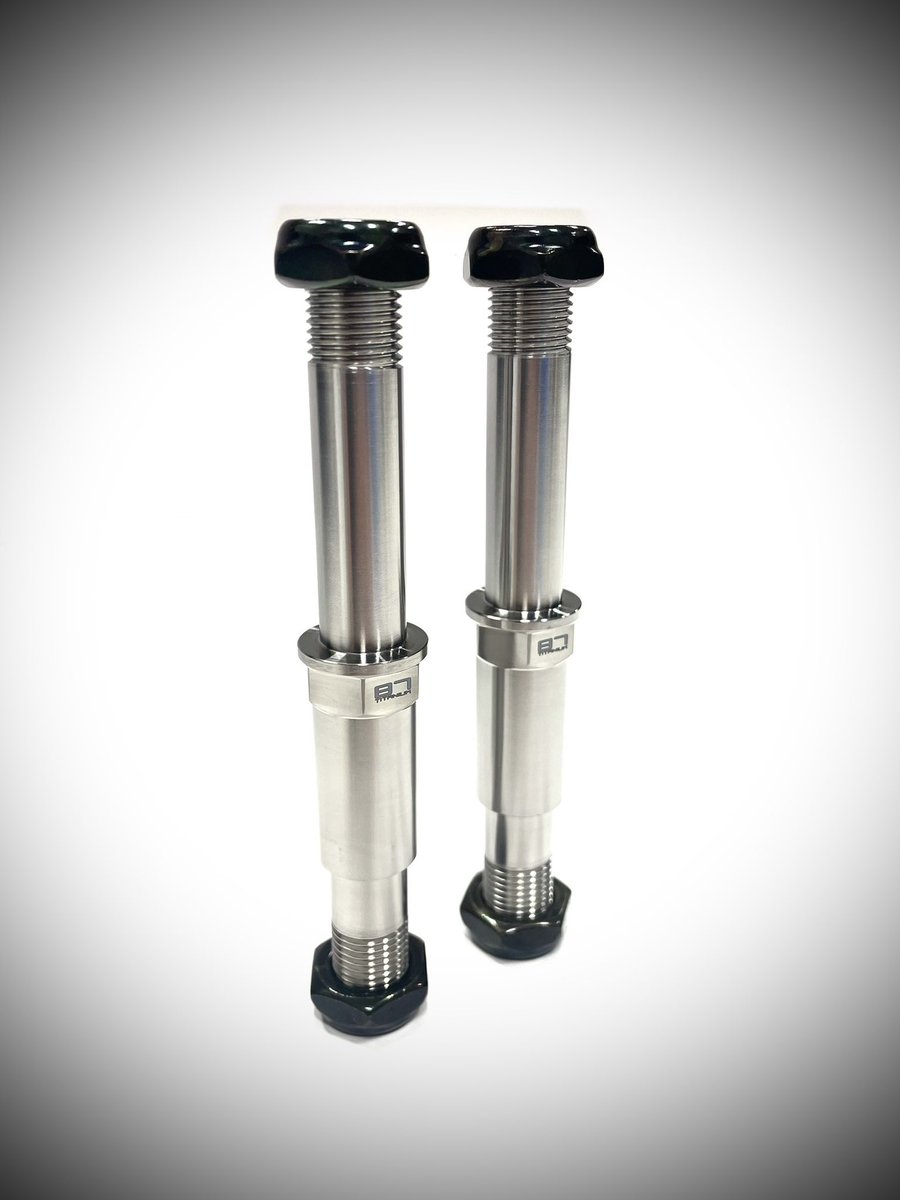 87SPEED_LLC's tweet photo. 🔩NEW PRODUCT🔩
We are now offering RR shock studs for 31” bars! We’ve had a lot of demand for these the past few months, check it out here👇🏼
📍https://t.co/DRIhJtXNI3📍
#MADEINTHEUSA
#87TITANIUM
#87SPEED https://t.co/9PGcSzfSTy