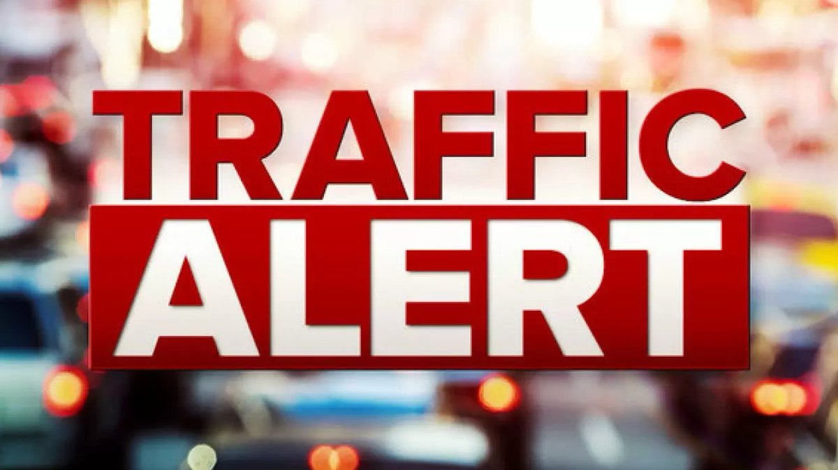 DelawareCoEM's tweet photo. I-69 northbound at the 255 mile marker is stopped due to an oversized load in a construction zone. Traffic is backed up in Delaware County. If you are planning on traveling north on I69, find alternative routes. https://t.co/w6Ovkdak6S