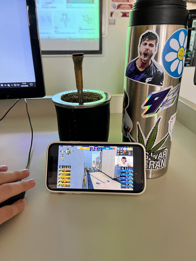9zMajor's tweet photo. Bancando desde todos lados. Nos llevamos el primer mapa 💜 https://t.co/2Ug6uXdsfY