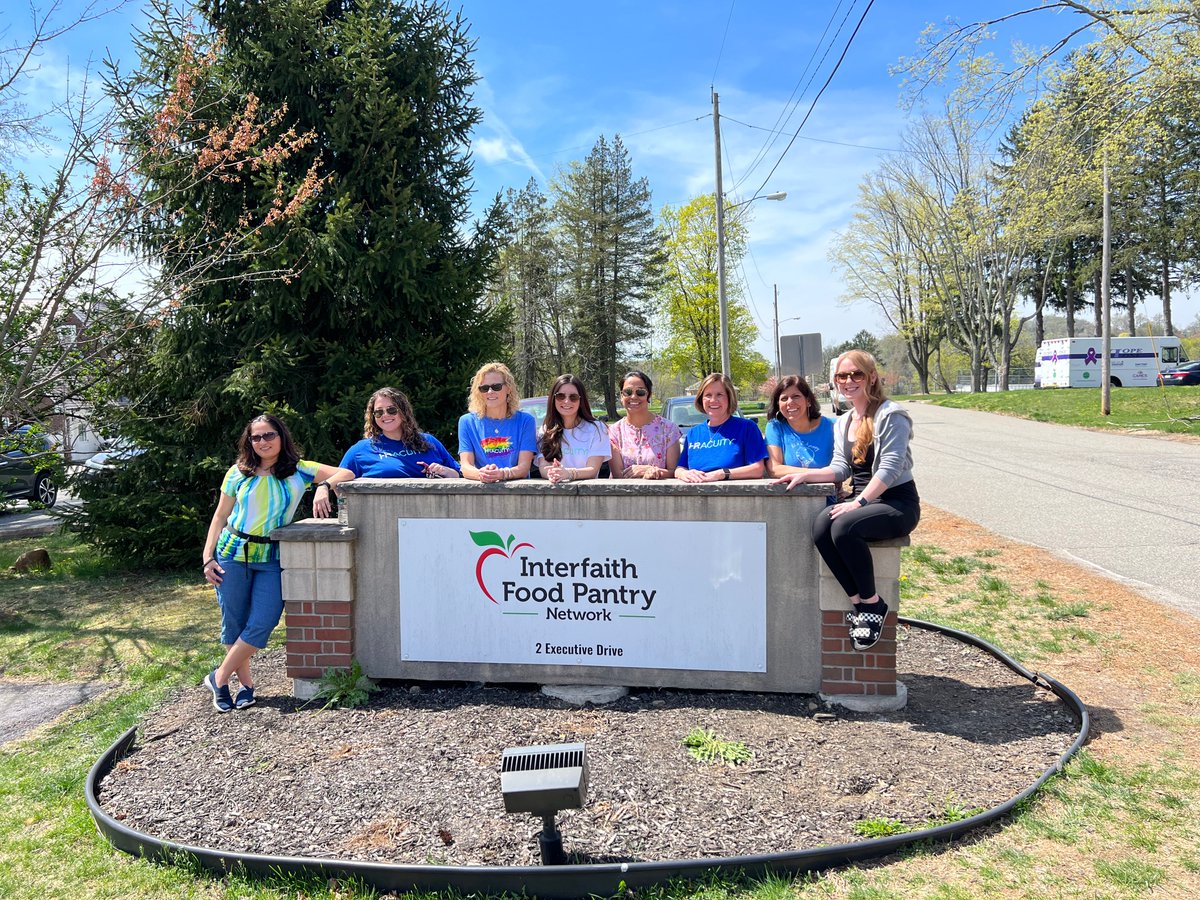 hracuity's tweet photo. Our team in NJ spent Friday morning volunteering at the Interfaith Food Pantry Network. Their work helped provide meals to over 177 families in Morris County. At HR Acuity, we value community service and making a positive impact. #CommunityService #MakingADifference #TeamWork #hr https://t.co/P9I5GAi3nF