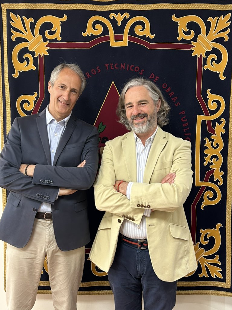 CitopMadrid's tweet photo. Comenzamos la jornada “En la búsqueda de empleo” con Jesús Castells 🔎https://t.co/8D146nDy9I https://t.co/GZw3ihnepx
