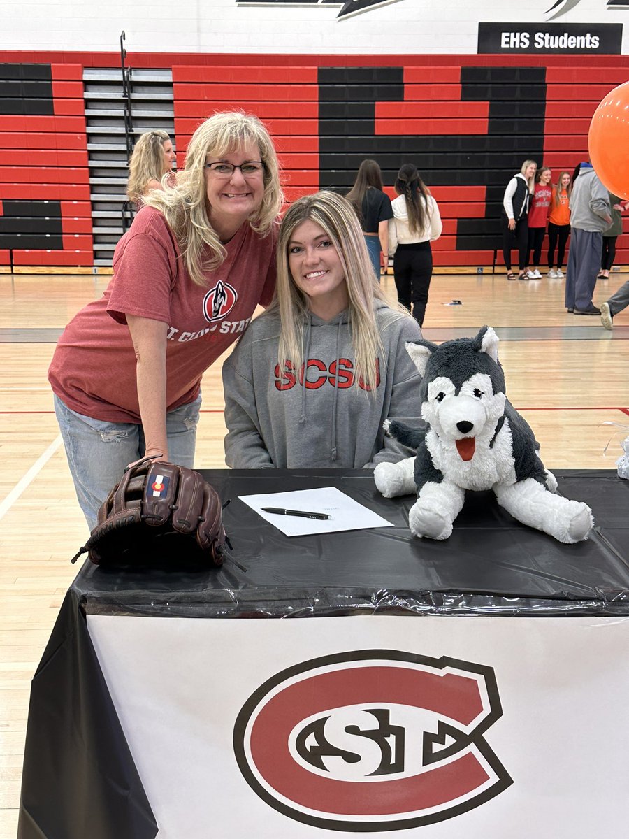 Happy signing day to Megan Wilcox and her commitment to St. Cloud State!