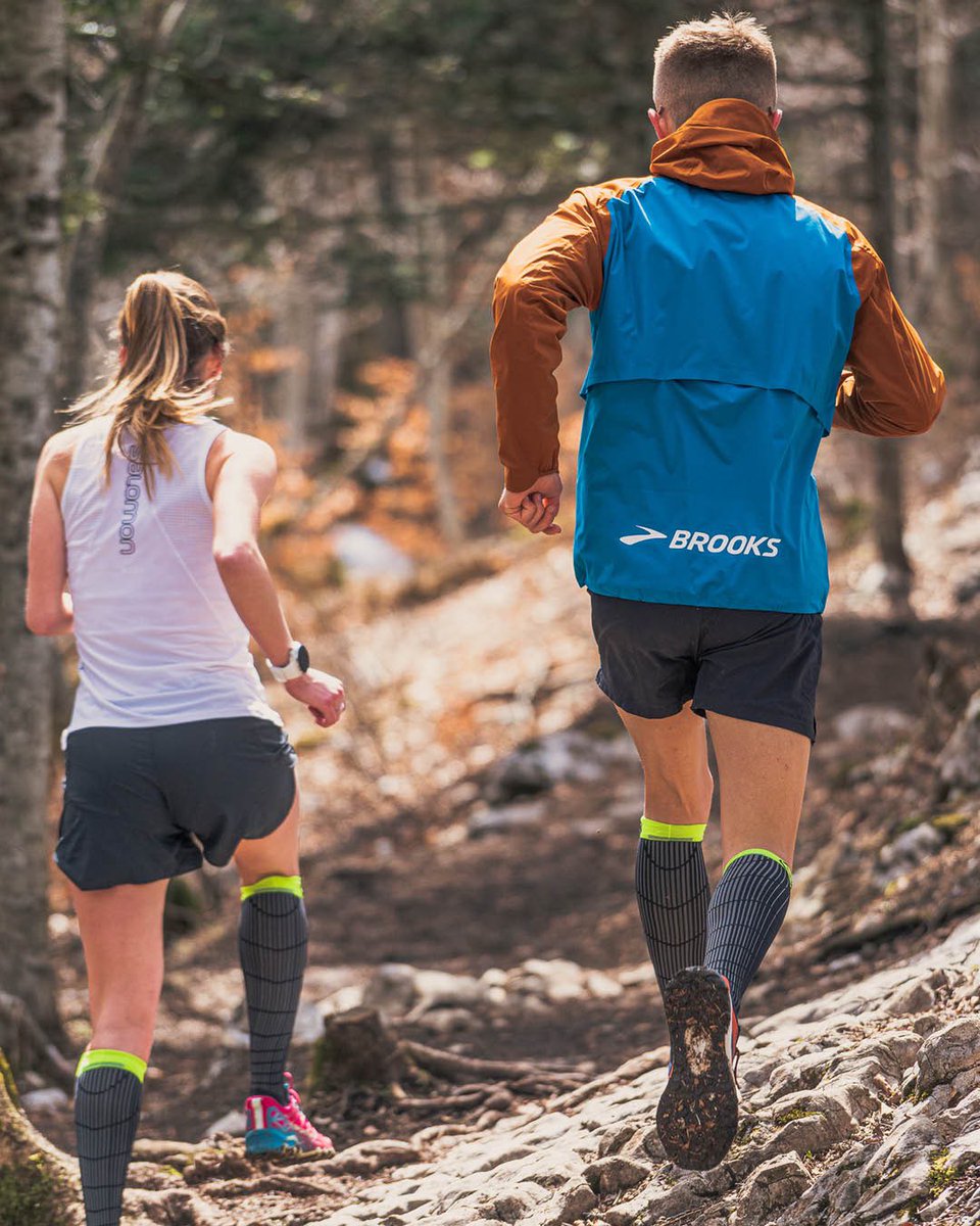 Sidas_Sport's tweet image. Introducing our compression socks : endurance racing knee. 

Available on Sidas.com

#compressionsocks #sidas #trailrunning #longdistance