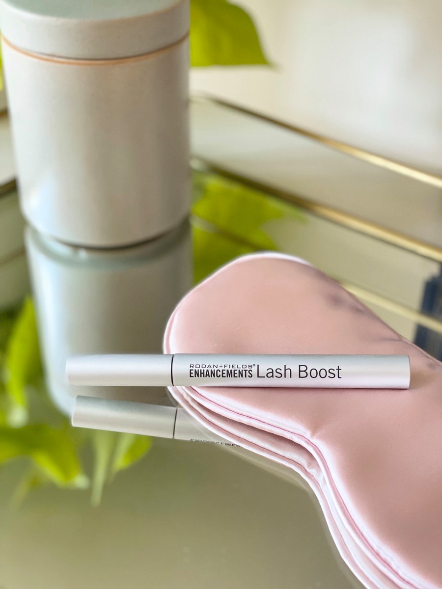mariewall06's tweet image. RodanFieldsHQ: Q: How do I apply Lash Boost?
A: Use once daily, at night, applying to the upper lash line 

Shop now: bit.ly/3UqBFEx

#RodanandFields #LashBoost #Lashes

See important safety information on our website.