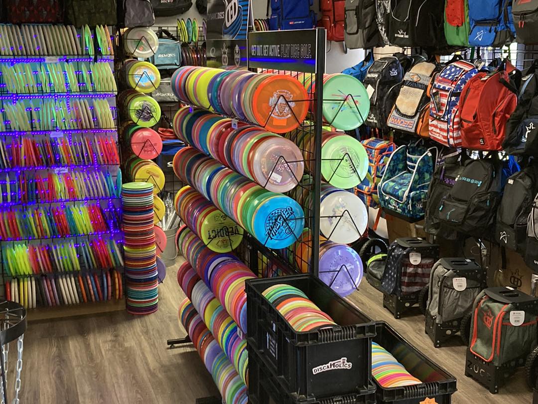 discaholics_'s tweet photo. Nothing beats an excellent disc golf game with the right equipment. Visit DiscaHolics at 314 E 6th Ave Belton, TX, today to learn more about our disc golf equipment! 
 
#DiscGolfEquipment https://t.co/6MYgknG0z5 https://t.co/ID2G5k5IYU