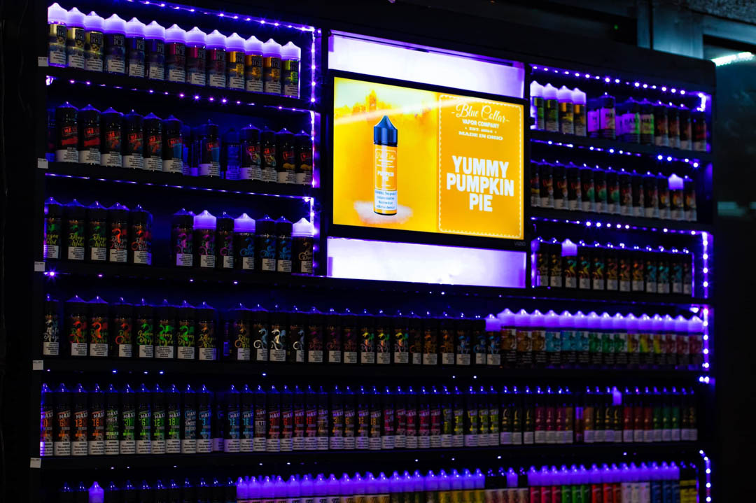 vibecityy_'s tweet image. We offer the best products. All of our products are safe and affordable, while still being high quality. Contact us today! 
 
#VibeCity #NewarkOH bit.ly/3kgVBvg