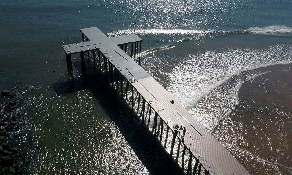 HoldtheLineNow's tweet photo. New Jersey town replaces pier damaged by Hurricane with cross shaped pier.  Objections were drowned when locals and officials took at stand.  "We are Christians!" https://t.co/C56Kz07TPI https://t.co/LoSq9OJs07