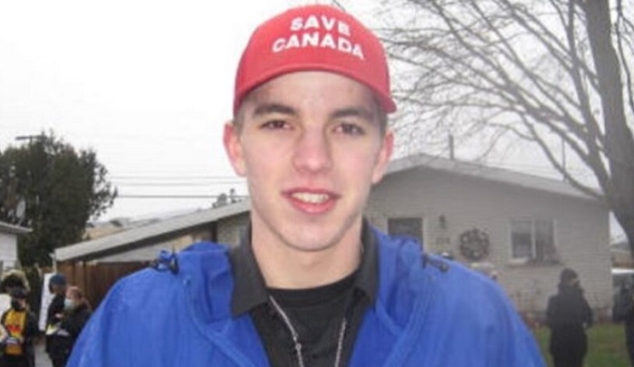 UPDATE: Canadian student files suit against Catholic school board for religious discrimination wp.me/p4hgqZ-1dvV