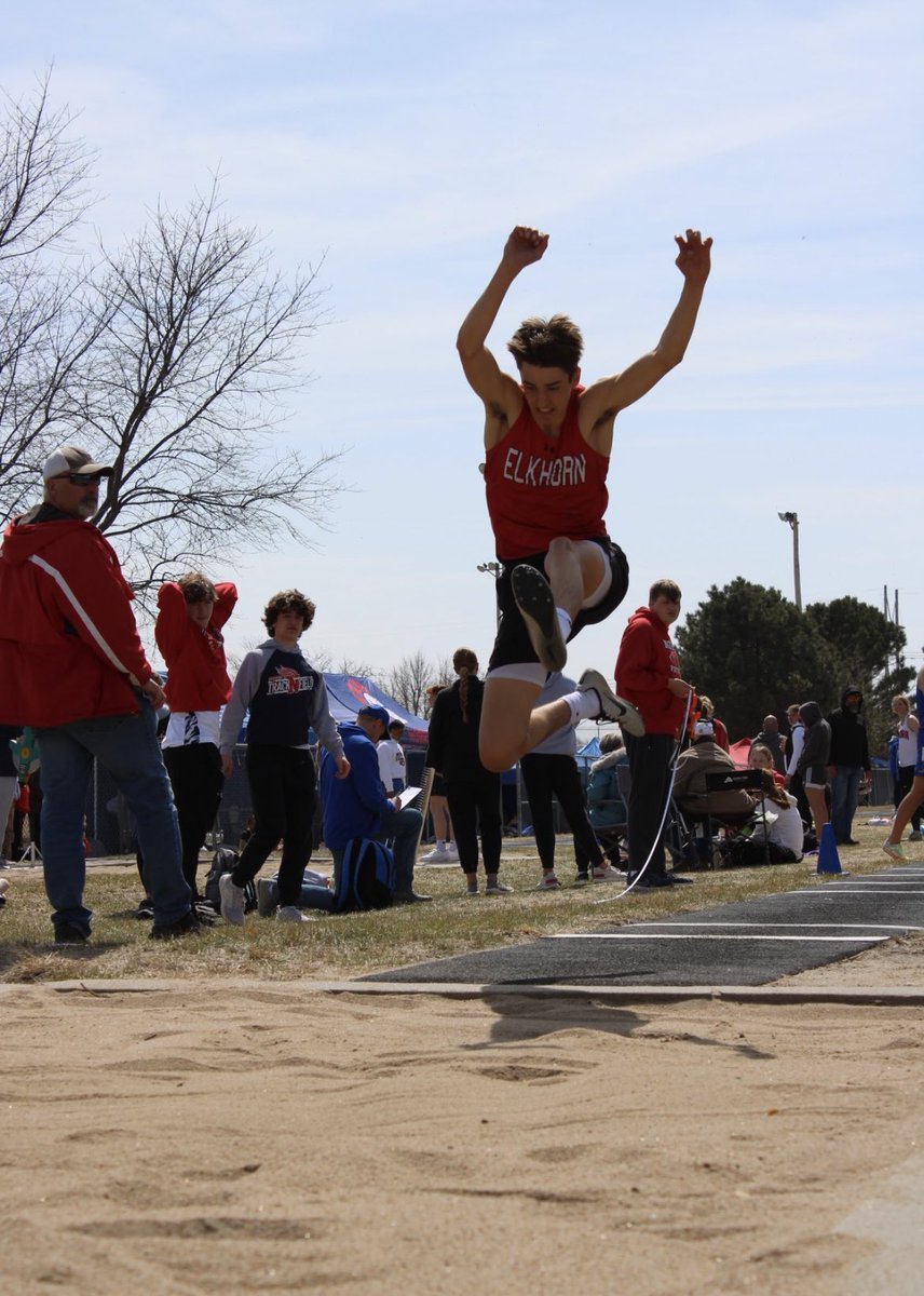 Antler Express tweet media