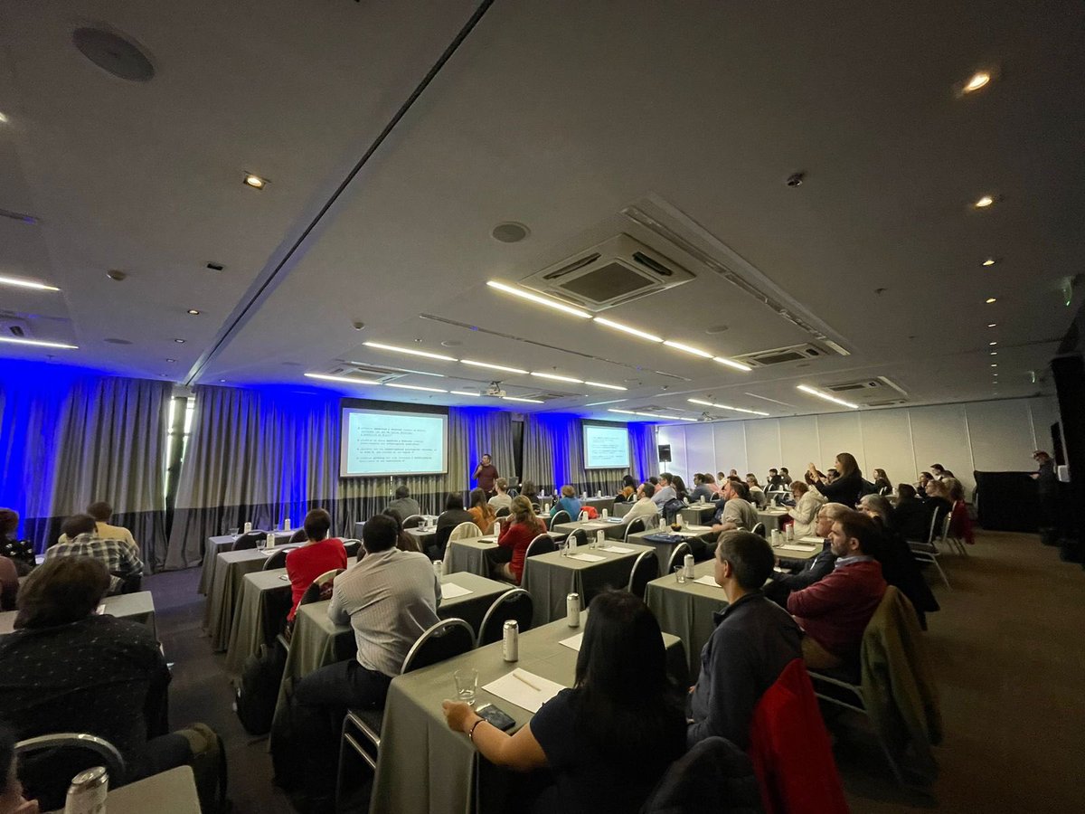 DataCite's tweet photo. Washington Segundo @IBICTbr presenta una perspectiva latinoamericana de #CienciaAbierta: @LAReferenciaAA #BRcris  #PIDs y más! 

#PIDsLatam23 @CSVConference https://t.co/fmPf19NYxW