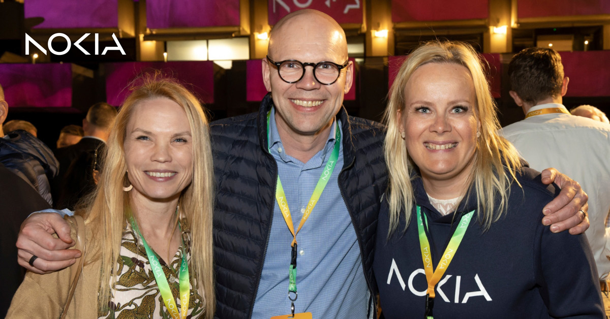 nokia's tweet photo. This is Nokia but not as you have seen us before. Our Team Europe celebrates the #NewNokia and #ThePowerOfn.

#TeamNokia #OpenYourWorld #OpenToChallenges https://t.co/YBZc98eFWU