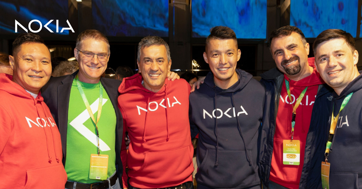 nokia's tweet photo. This is Nokia but not as you have seen us before. Our Team Europe celebrates the #NewNokia and #ThePowerOfn.

#TeamNokia #OpenYourWorld #OpenToChallenges https://t.co/YBZc98eFWU