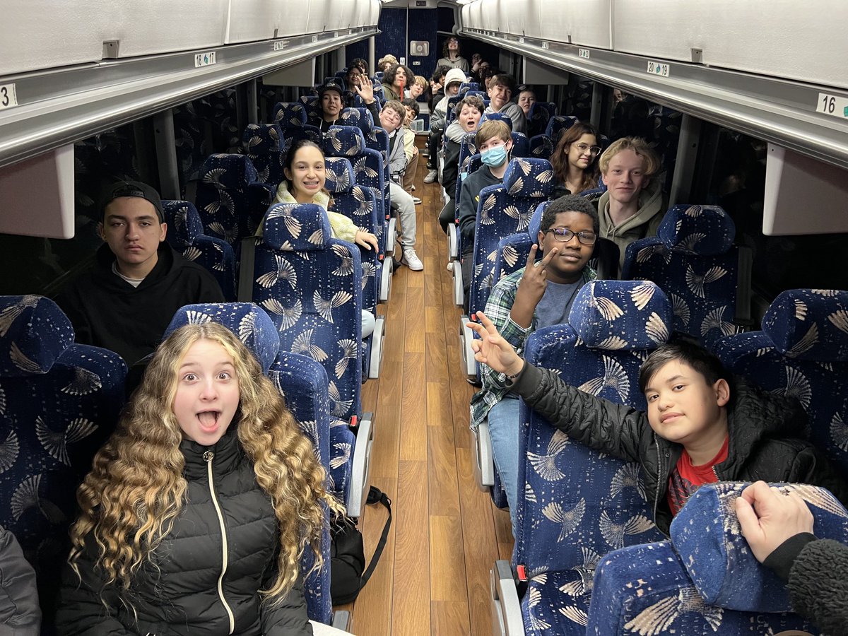 WDJH106's tweet photo. And we’re off….thanks to all of our parents and staff for volunteering your time to make today a reality for our Panthers. #wdsd7 https://t.co/08amDIaixo