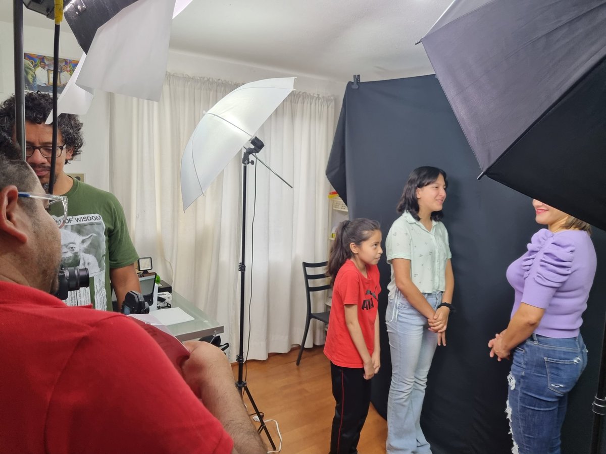 haConsulta's tweet photo. Cerramos grabaciones de spots para #IMMX Instituto Municipal de las Mujeres de Xalapa y comenzamos trabajo de post...
¡Súmate a visualizar la violencia vs mujeres y niñas! materiales pronto disponibles en nuestras redes, las del Instituto y colectivos como @33Mujeres_AC https://t.co/rNQRJs35wW