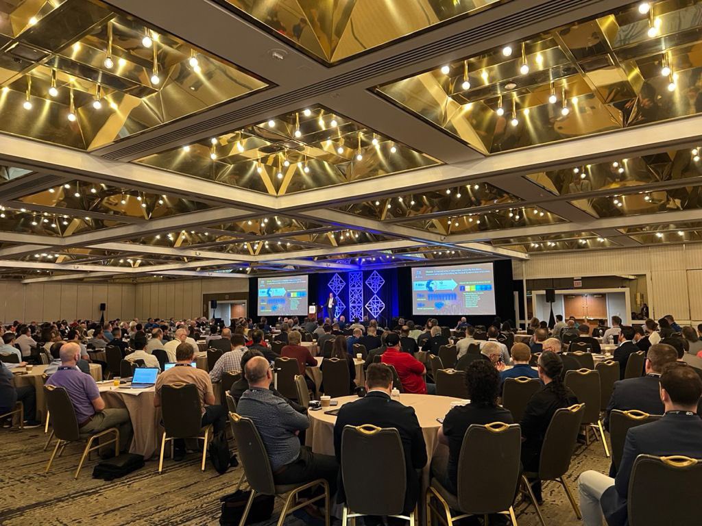 mehmet_tunc's tweet photo. I had the chance of attending the COE conference, happy to be here in beatiful Miami. Hundreds of experts sharing information for the future of the industry and try to find better strategies and technical soluons for the complex challenges. #COExperience https://t.co/QcjSwJHa1F