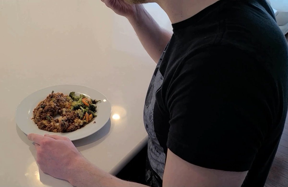 SilphSpectre's tweet photo. As a creator, @FactorMeals' delivery of chef-prepared meals has been a gamechanger for me. Healthy &amp; tasty meals at my doorstep at a fraction of what it costs to order out? Huge.

Use code POGSILPHAPR50 for 50% off your first box at  https://t.co/zrJ3oUr7SF

#Factor75Partner #ad https://t.co/JNVPpq8oeM