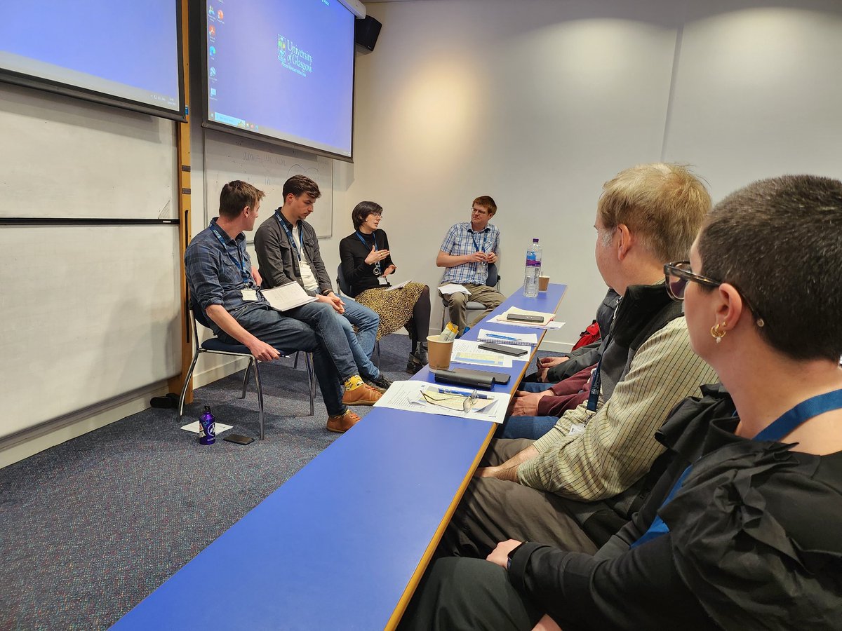 "Surviving and thriving" after academic study panel discussion with @alel_domi <a href="/GIS4HE/">Addy Pope</a> <a href="/NickBearmanUK/">Nick Bearman</a> 
#ECR 

#GISRUK2023