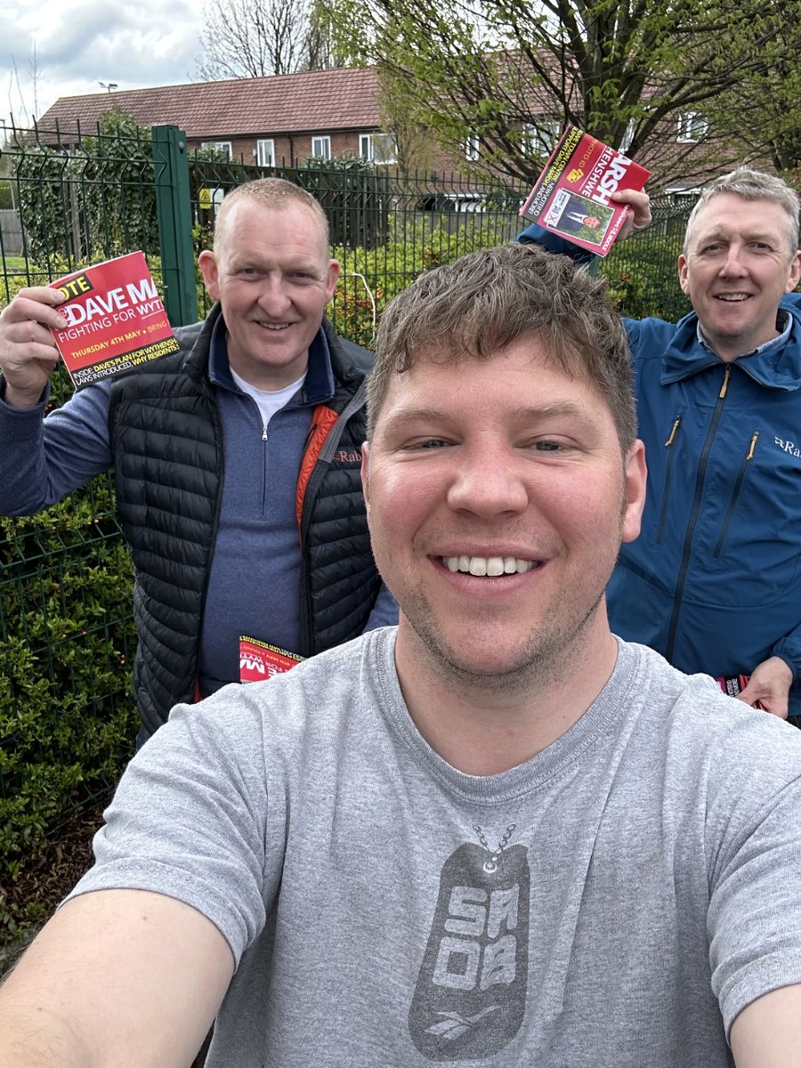Our fantastic Woodhouse Park Labour team have been out again over the weekend talking to local people and getting some amazing feedback about the hard work we are doing for the ward. Thank you to the local residence who came out leafletting alongside our candidate <a href="/davidgmarsh/">Cllr Dave Marsh</a>