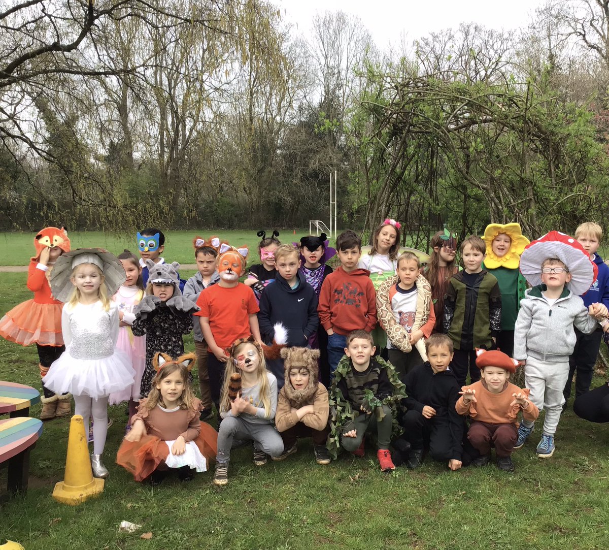 gilwern_school's tweet photo. GilwernYear2 launched their topic today by acting scenes from their book “The last wolf” by #minigrey, building secure shelters and designing/creating clay tree faces. An exciting term ahead for our #enterprisingcreativecontributors #expressivearts https://t.co/h9wEgo8W1y