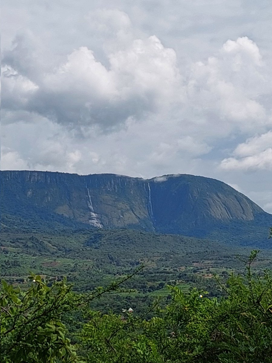 Sarutheone's tweet photo. #ExploringHondeValley https://t.co/hU19qRXtSh
