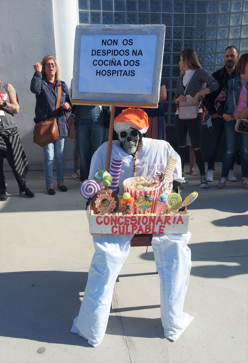 galizaCIG's tweet photo. 📢Persoal de cociña dos hospitais vigueses traslada ao Meixoeiro as protestas pola posibilidade de despidos

​⏰A concesionaria do servizo convocou unha xuntanza para este xoves día 20 ás 17:00 horas

ℹ️ https://t.co/56mWjrPIuD

#Meixoeiro #Vigo #Arcasa https://t.co/bpkEqpYbnq