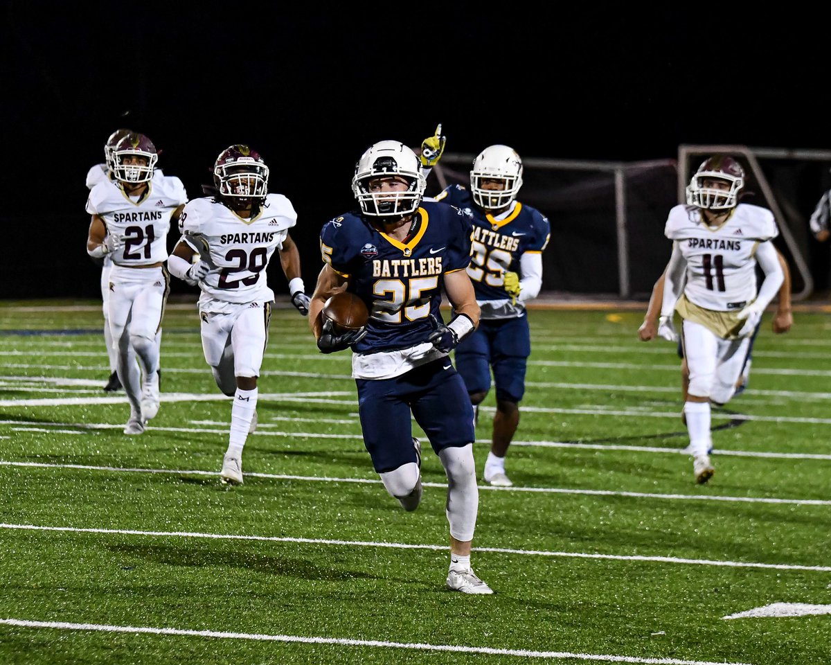 OfficialWesNava's tweet photo. Blessed to receive an offer to play at Alderson Broaddus University! @CoachPerotti @ABBattlers @MburgFootball @mhscoachsherman https://t.co/10PYyvSR8A