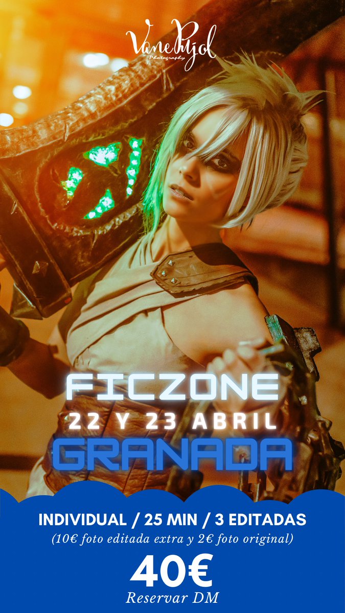 VanePujol's tweet photo. Mi primer año en la @FicZone y con muchas ganas de ver el evento y trabajar con todos los cosplayers! https://t.co/fgpzZbmZqL
