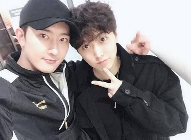 Sungmin_Brazil's tweet photo. Feliz aniversário ao nosso Zhoumi
#HappyZHOUMIDay🎂
#IELFSupportZhoumi 
#IELFSupportSungmin
#IELFStandbySuperJunior 💙 https://t.co/yBZiKE3OJc