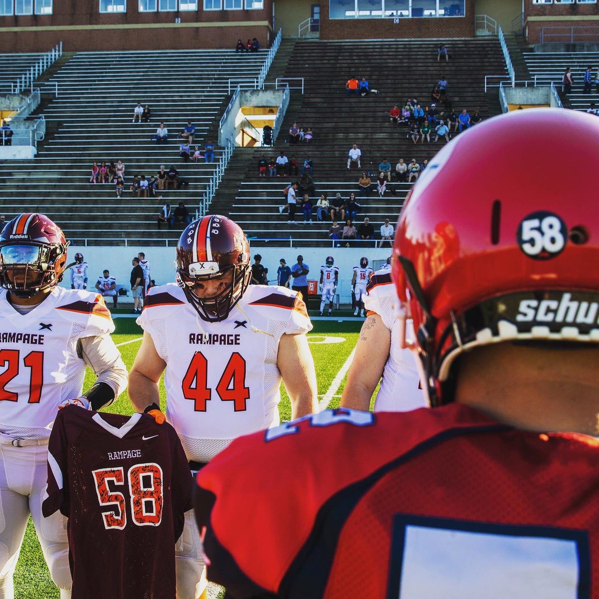 BravestFootball's tweet photo. ๐ช๐ณ๐จ๐บ๐บ ๐จ๐ช๐ป โข The @RoanokeRampage surprised us with a presentation at the coin flip. A team signed Rampage jersey bearing the number 58 for our recently fallen alumni Phil Tufano. Beautiful gesture, and a great honor for a great man #ForPhil #58 https://t.co/4siIJOjN14